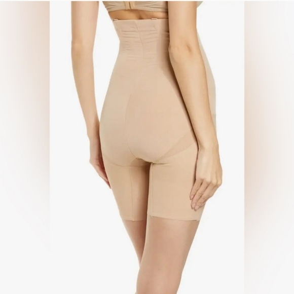 NWT Honeylove Super Power Shorts Size XL Sand/Nude Shapewear With Straps HLSW05 - Picture 2 of 11